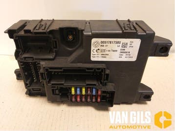 Zekeringkast Fiat Punto Grande O185596, Nieuw