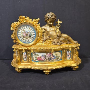 Tafelklok Lodewijk XVI-stijl - Verguld brons - 1850-1900 -