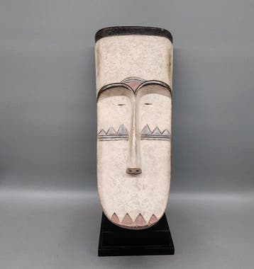 Masker - slagtand - Gabon (Zonder minimumprijs)
