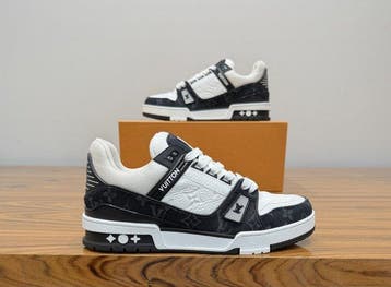 Louis Vuitton - LV Trainer - Sneakers - Maat: EU 40.5, Nieuw