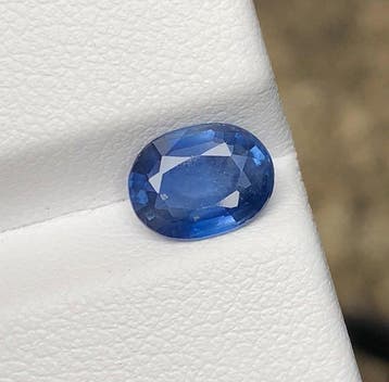 Zonder minimumprijs - 1 pcs Blauw Saffier - 1.66 ct -, Nieuw