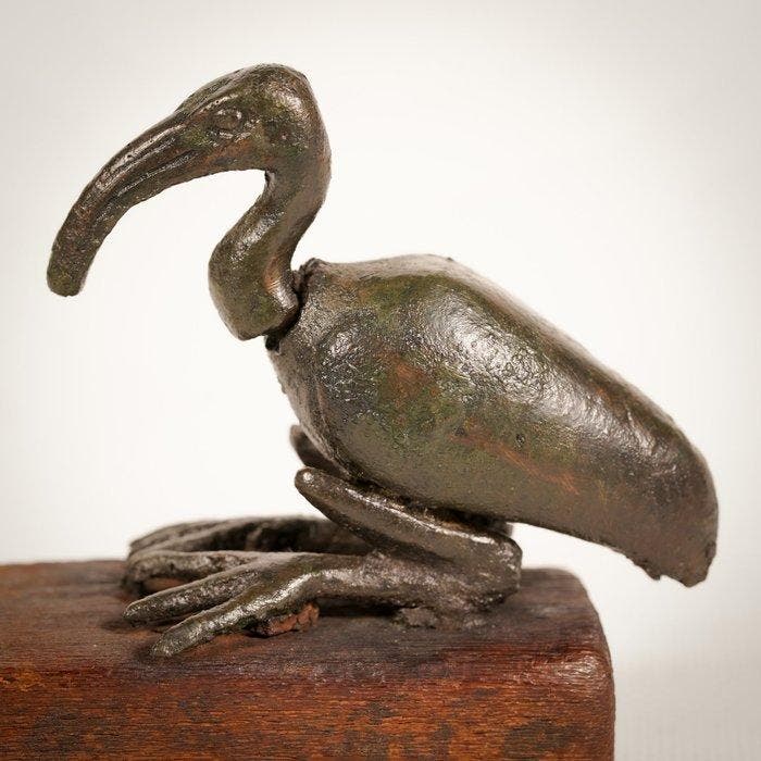 Oude Egypte, late periode brons & hout Beeld van een ibis,, Verzamelen, Mineralen en Fossielen