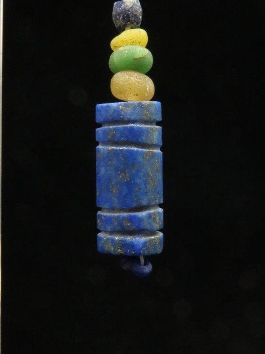 Oud-Bactriaans Oorbellen gemaakt van lapis lazuli kralen met, Antiquités & Art, Antiquités | Autres Antiquités