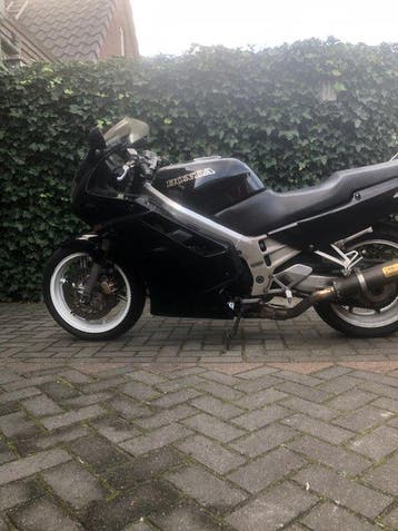 Honda - VFR 750F - RC36 - NO RESERVE - 750 cc - 1991