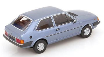 Triple9 1:18 - Modelauto - Volvo 343 GLS - 1982 - Blauw, Nieuw