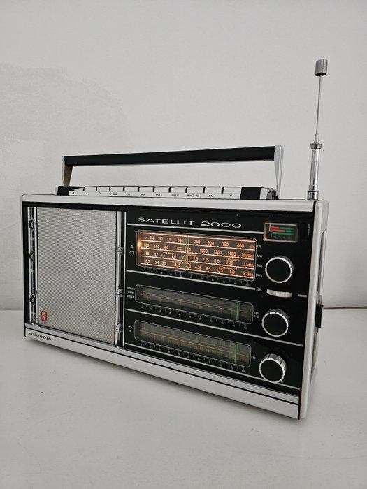 Grundig - Satellit 2000 Wereldradio, TV, Hi-fi & Vidéo, Radios