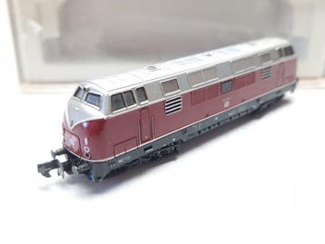 Arnold N - 2022 - Diesellocomotief (1) - BR 221 151-4 - DB, Nieuw
