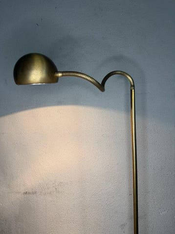 Mobo light Holland - Staande lamp - Messing - Zwaannek -