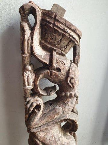 Makara-architectonisch element - Hout - India - zeventiende