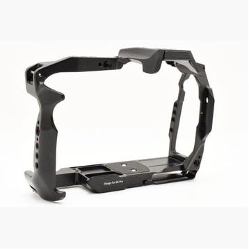SmallRig Full Cage 3270 for BMPCC 6K Pro / 6K G2 (Boxed), Nieuw
