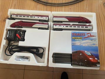 Mehano H0 - 671 - Treinset (1) - Rijtuig PBKA met 4, Hobby en Vrije tijd, Nieuw