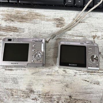 Sony Cyber-shot DSC-W7 & DSC-S700 Digitale camera, Nieuw