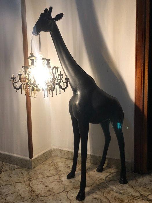 Qeeboo - Marcantonio Raimondi Malerba - Staande lamp -, Antiek en Kunst, Antiek | Meubels | Stoelen en Sofa's