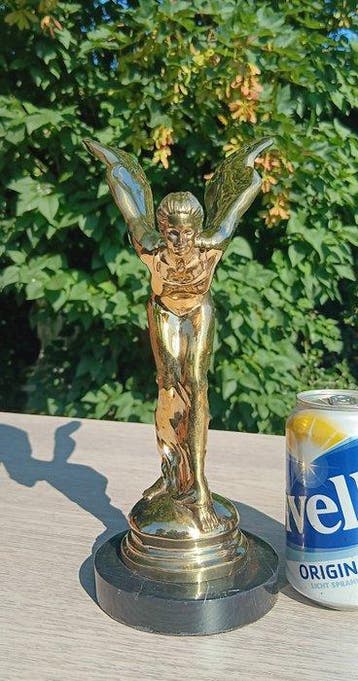 sculptuur, Brons gepatineerd mascottebeeld - 28 cm -