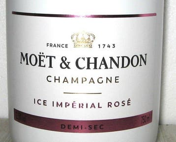 Moët & Chandon, Ice Impérial Rosé - Champagne Demi-Sec - 2, Verzamelen, Wijnen, Nieuw