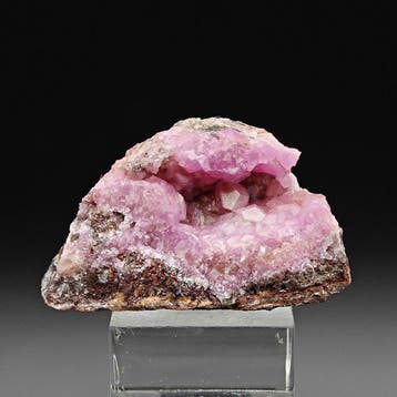GEODE de cobaltocalcite rose, Esthétique Cristaux sur