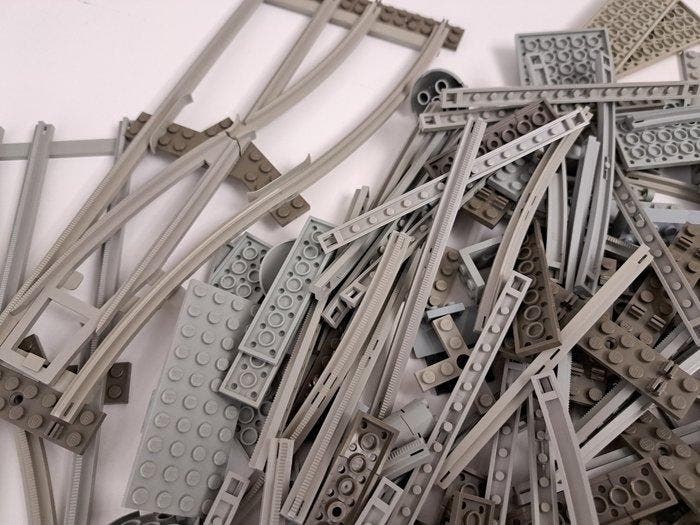 Lego Onderdelen - Grote Partij (#P) Lego Classic grijze, Enfants & Bébés, Jouets | Duplo & Lego