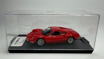 Bang 1:43 - Modelauto - Ferrari Dino 246 GT, Hobby en Vrije tijd, Nieuw