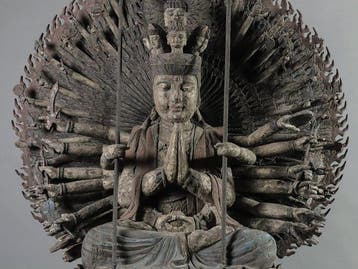 Sculpture of Thousand-Armed Kwan Yin () - Statue