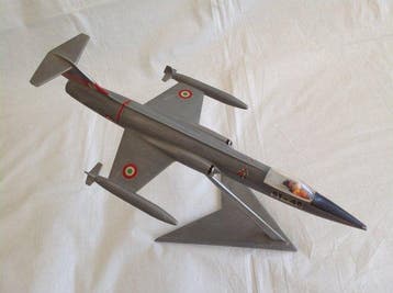 Avion miniature - Modello di aereo da