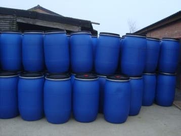 Blauwe vaten,tonnen van 220 L met deksel en klemring, Tuin en Terras, Regentonnen, 150 liter of meer, Ophalen, Zo goed als nieuw