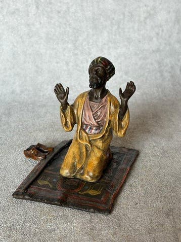 Statue, Biddende Arabische Heer - 7.5 cm - Bronze