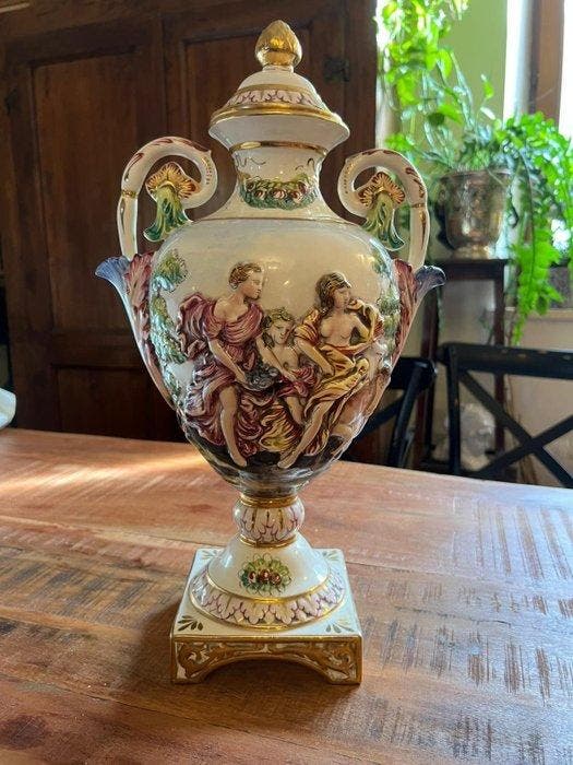 Capodimonte - Vaas - Porselein, Antiquités & Art, Antiquités | Verre & Cristal