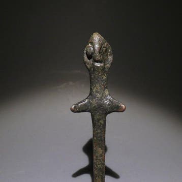 Achaemenidisch Brons Belangrijke figuur, ex-voto. Hoogte 8,2