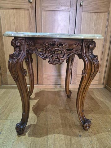 French Louis XV Style Side Table in Carved Walnut with