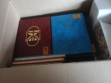 Monde - Lot de timbres du monde Coin Covers