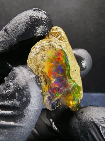 53cts Crystal Opal Specimen Ruw- 10 g