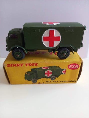Dinky Toys 1:43 - Model vrachtwagen - Military Ambulance 626, Nieuw