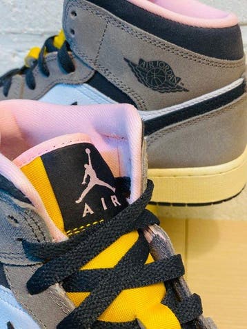 Air Jordan - One Mid Cave Stone P40 - Sneakers - Maat: EU 40