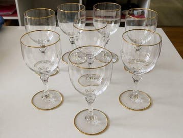 Baccarat - Wijnglas (8) - Kristal - Gouden piping.