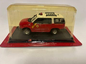 Sconosciuto 1:43 - Model vrachtwagen (2) - Ford Explorer XLT, Nieuw