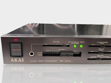 Akai - PS-V20E / Processeur de signal audio numérique PCM /, Nieuw