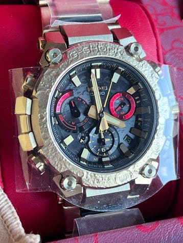 Casio - G-Shock MTG-B3000CX-9A Year of the Rabbit” - Homme
