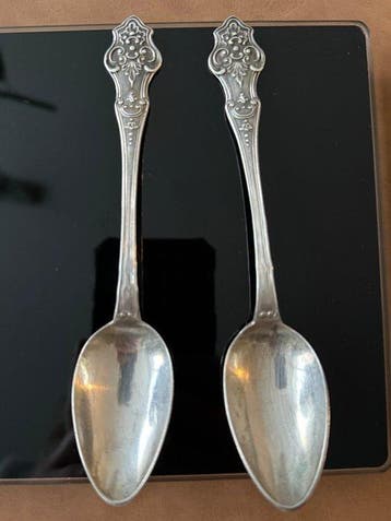 Hénin & Cie - Hénin & Cie, Paris - Ménagère (2) - Argent 950