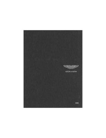 2008 ASTON MARTIN DB9 HARDCOVER BROCHURE ENGELS, Nieuw