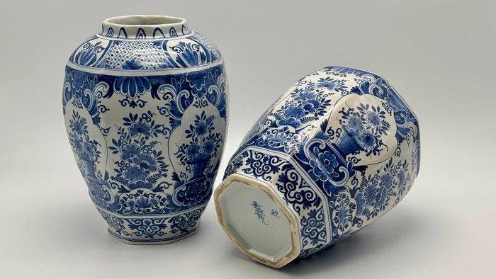 Chambre des Peintres, Boch Frères - Vase (2) - Forme 64,, Antiek en Kunst, Antiek | Glaswerk en Kristal