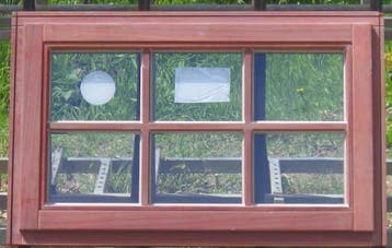 padoek houten raam , chassis , venster 105 x 65 hout, Doe-het-zelf en Bouw, 75 tot 150 cm, Raamkozijn, Nieuw, Ophalen of Verzenden