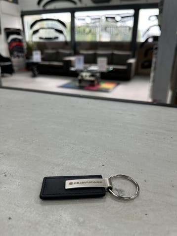 Dejavu Cars Sleutelhanger leer, Ophalen of Verzenden