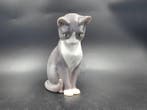 Bing & Grondahl - Figurine - Cat - Model 1876 – Ingeborg, Antiek en Kunst