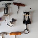 Collection thématique - Tire-bouchons et bouchons de, Antiquités & Art