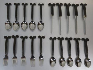 Ménagère - Fer - Exclusif ensemble de couverts de 20 pièces