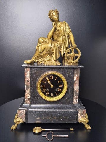 Figurale pendule Napoleon III Zinklegering, Marmer -, Antiek en Kunst