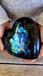 Labradorite Cœur - Or - Noir - Couleurs Turquoise caméléon -