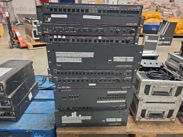 Diverse audiovisuele toebehoren (11x) Extron, Zakelijke goederen, Horeca | Meubilair en Inrichting, Nieuw in verpakking