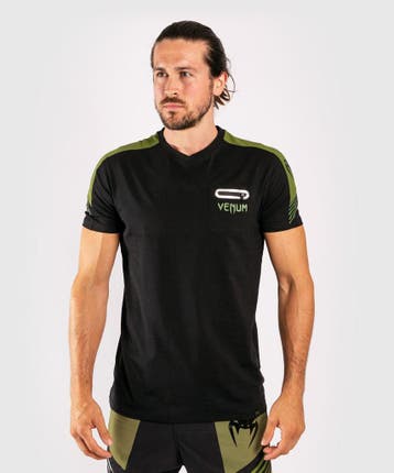 Venum T-shirt Cargo Zwart Groen Venum Fightwear Company, Verzenden, Vechtsport