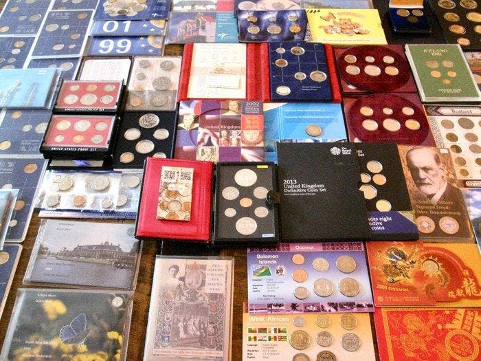 Monde. 50+ Coin-sets | Silver Dollar | 1916-2013 | Large, Postzegels en Munten, Munten | Europa | Niet-Euromunten